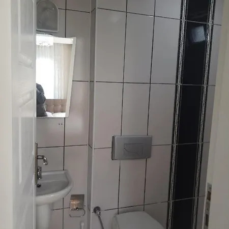 Villa Amira T *