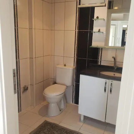 Villa Amira T *